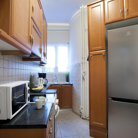 Comfortable Apartment At The Foot Of The Odeon Of Herodes Atticus Атина Екстериор снимка